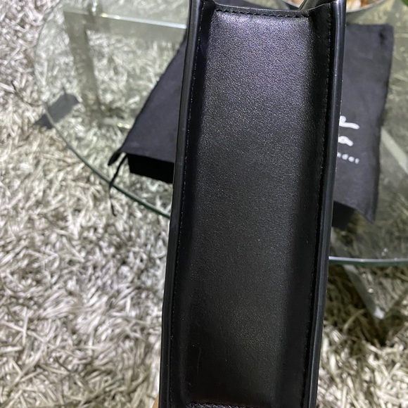 SOLD🚫ALICE + OLIVIA BIRD PARTY EMBROIDERED BAG - Picture 8 of 10